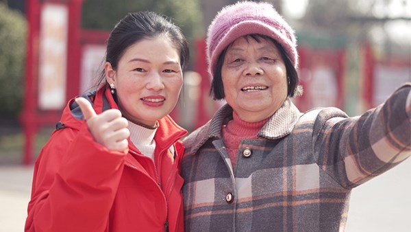 老人入住养老院需要携带哪些物品?